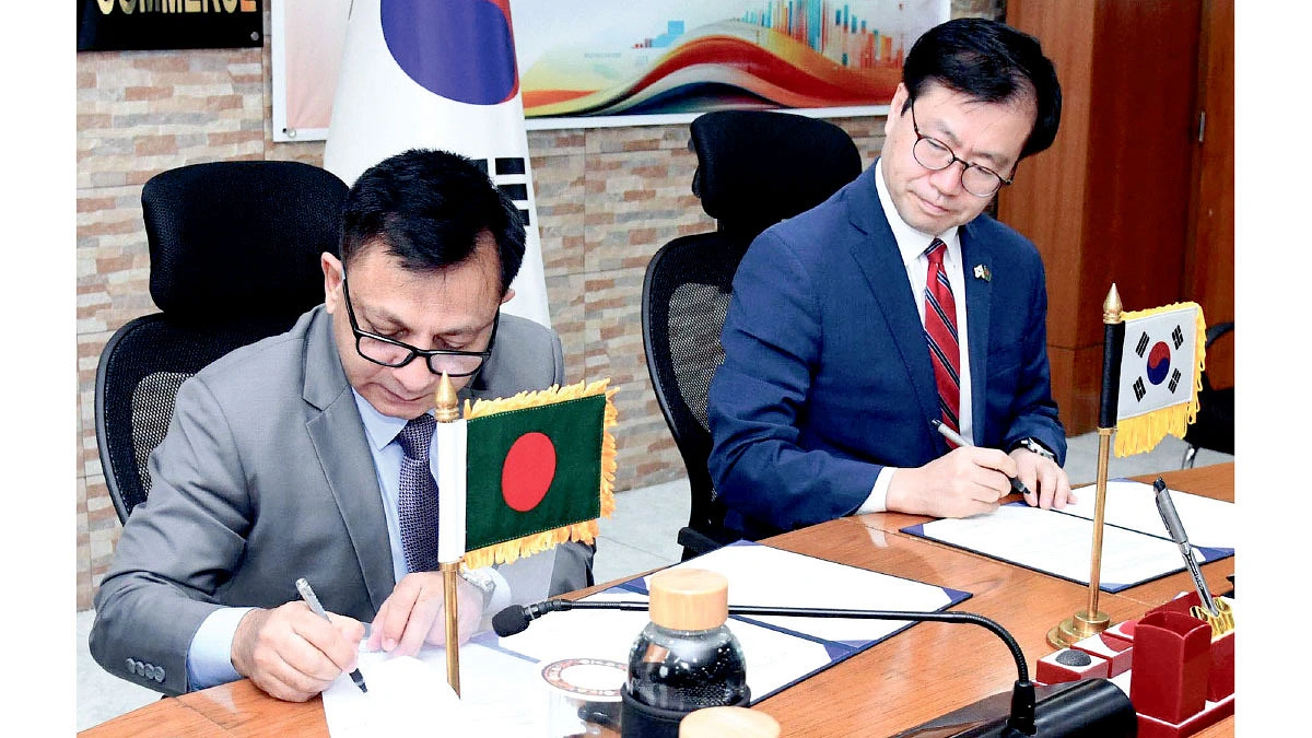 শুল্কমুক্ত বাণিজ্যের দুয়ার খুলল কোরিয়ায়