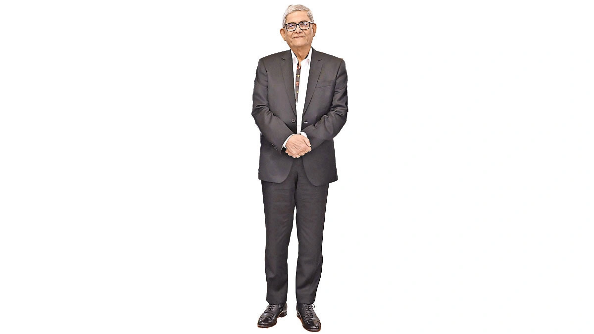 ক্লিন ইমেজের নেতাকে প্রার্থী করার আনুষ্ঠানিক ঘোষণা
