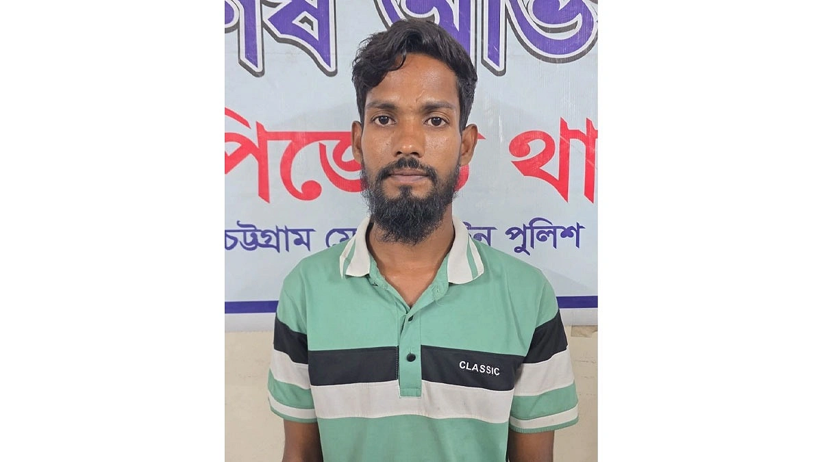 এইচএসসি পরীক্ষার্থীকে রাস্তায় পিষে মারা ক্রেনচালক গ্রেপ্তার