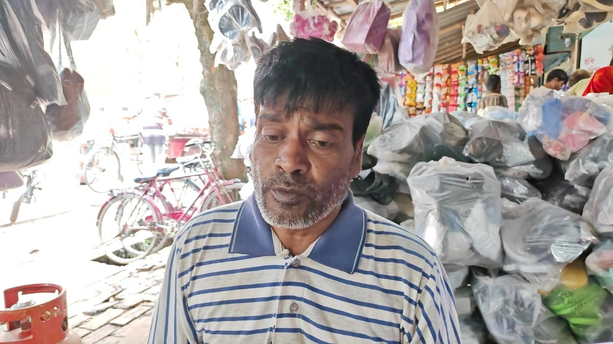 আক্কেলপুরে আ.লীগ নেতার বাড়ি দখলের অভিযোগে বিএনপি নেতা বহিষ্কার