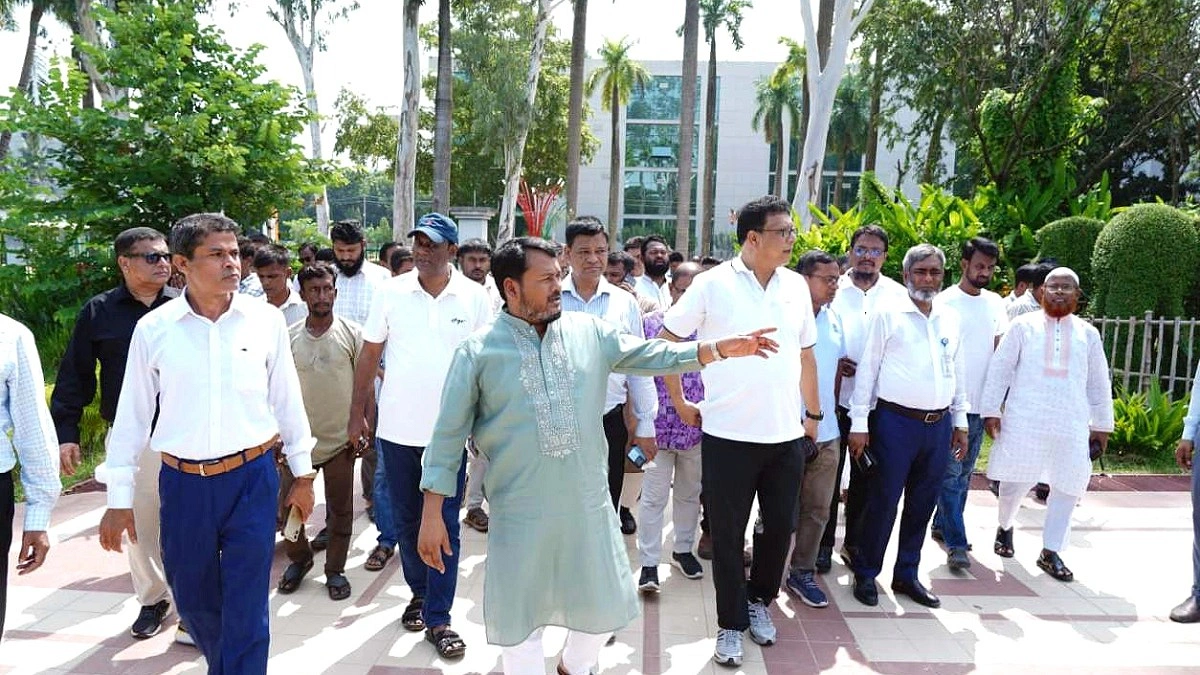 বিশ্বমানের আদলে সাজবে রাজশাহী চিড়িয়াখানা