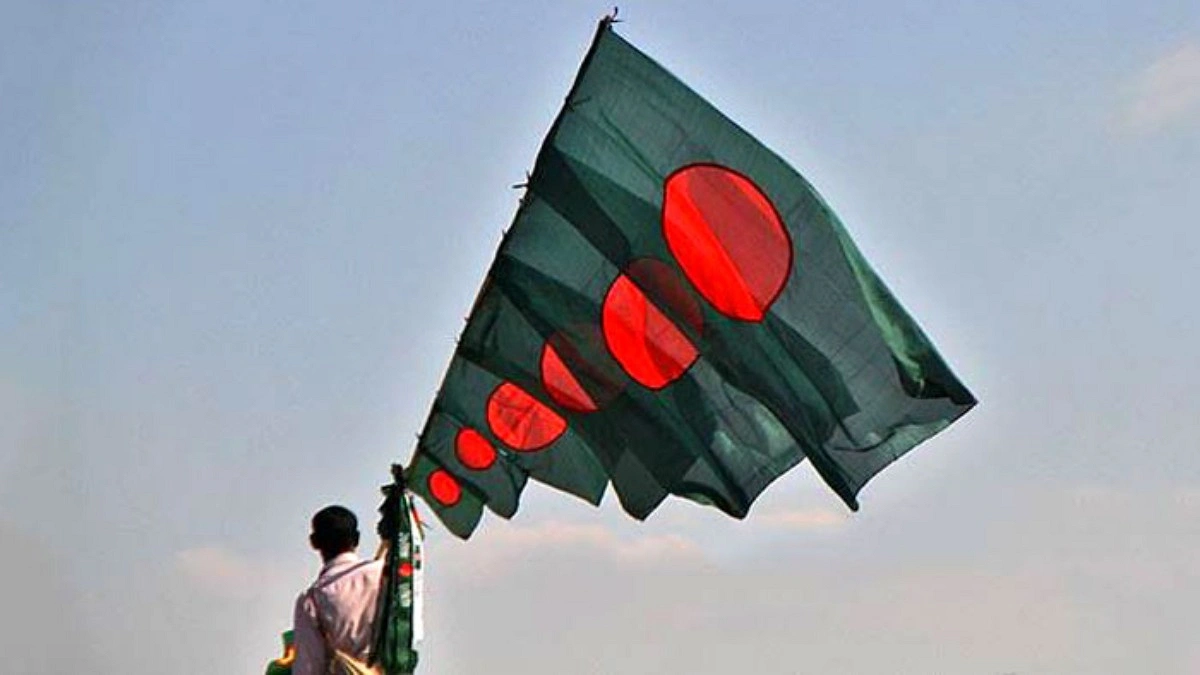 জাতীয় পতাকার বেআইনি ব্যবহার বন্ধে লিগ্যাল নোটিস