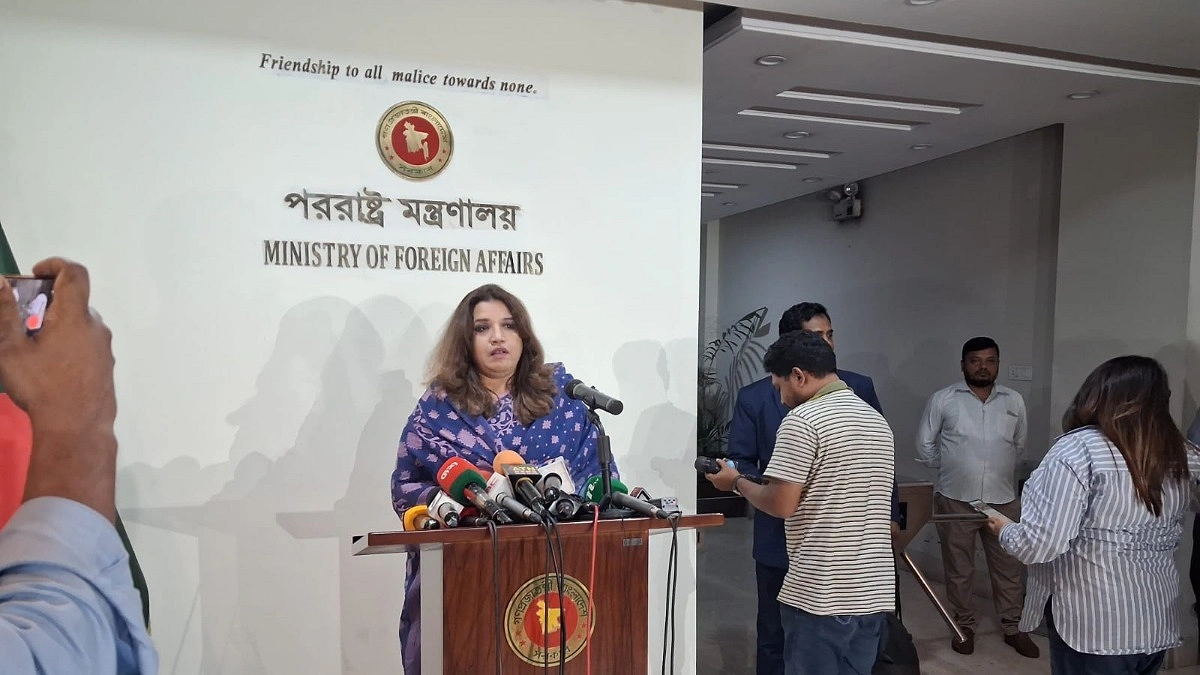 ফ্যাসিবাদের পাশে থাকবে কি না, সিদ্ধান্ত নিতে হবে ভারতকেই