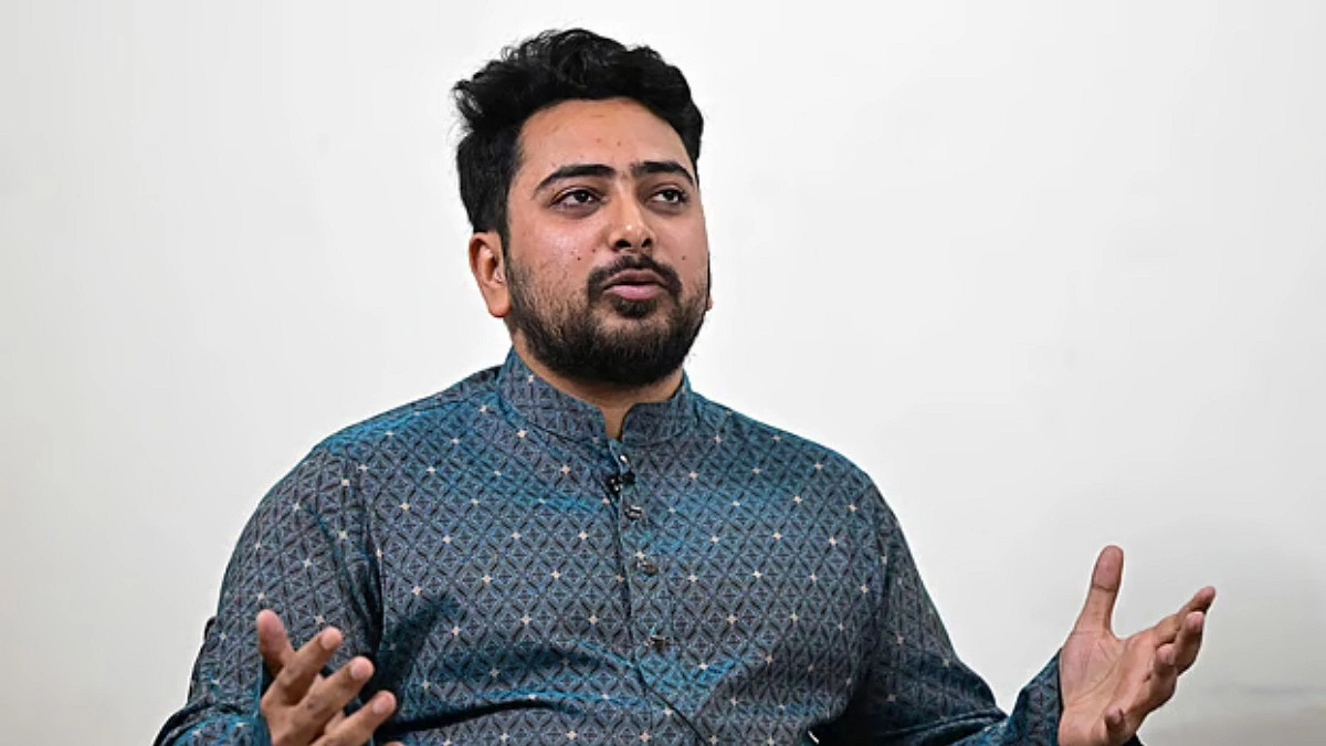 সরকার জনপ্রিয়তা হারিয়েছে : নাহিদ ইসলাম