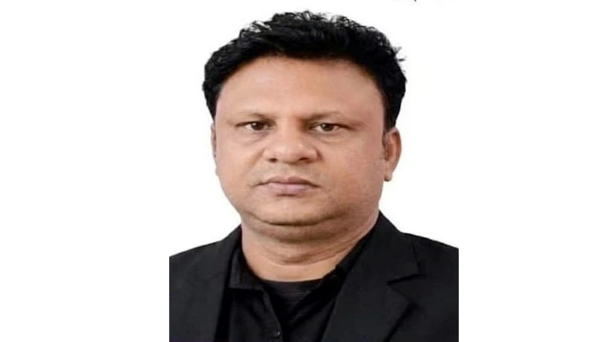 ভাতা দেওয়ার কথা বলে টাকা নেওয়ার অভিযোগ, বিএনপি নেতাকে শোকজ