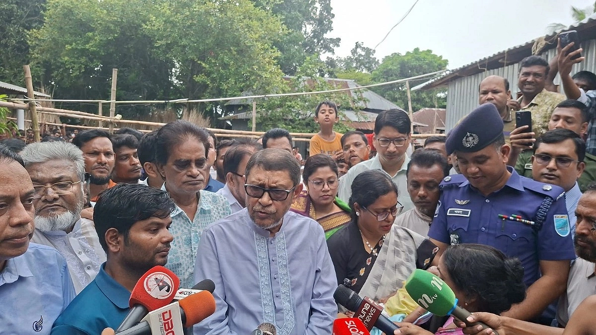 গজ রেখে সেলাই, দেড় মাস পর মৃত্যু, সেই কনিকার পরিবারের পাশে স্বাস্থ্যমন্ত্রী