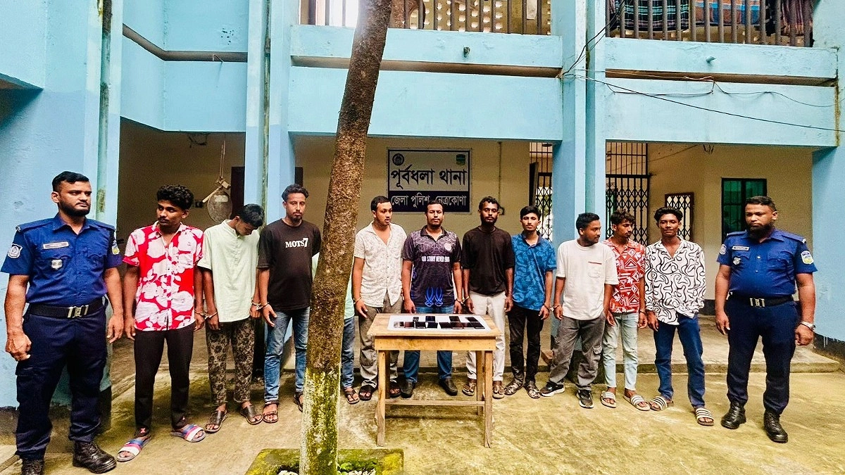 নিষিদ্ধ ছাত্রলীগের ঝটিকা মিছিল, পরে গ্রেপ্তার ১৪
