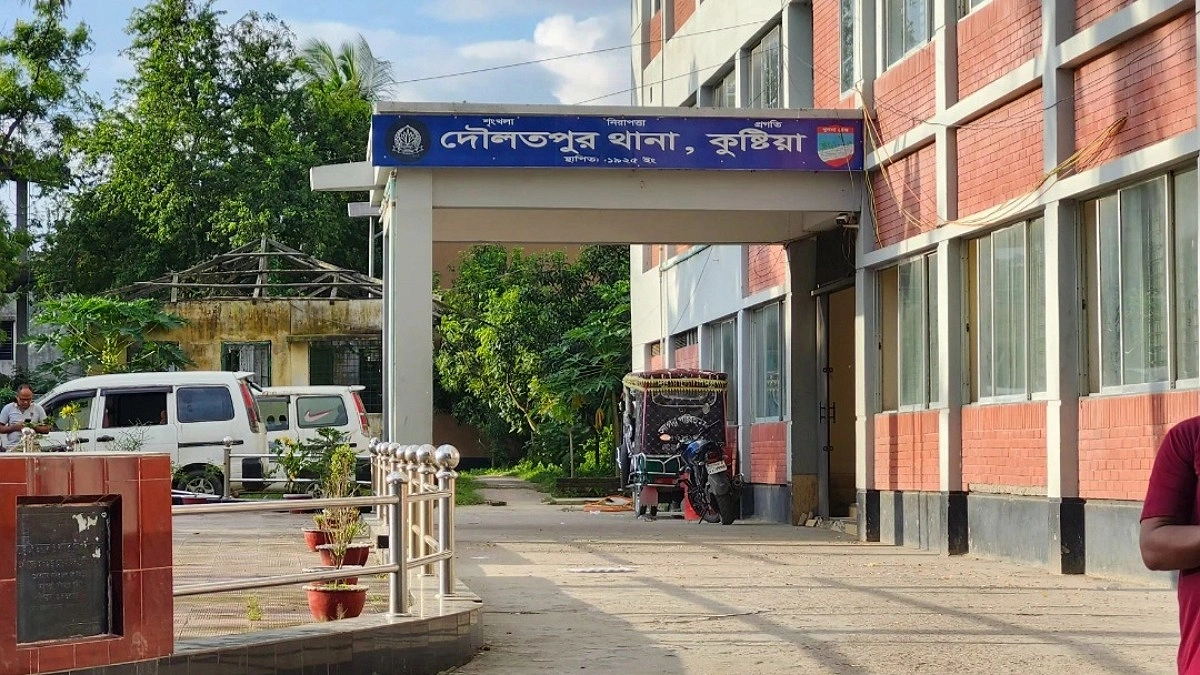 দৌলতপুরে ৫ বছরের শিশুকে ধর্ষণচেষ্টা, অভিযুক্ত গ্রেপ্তার