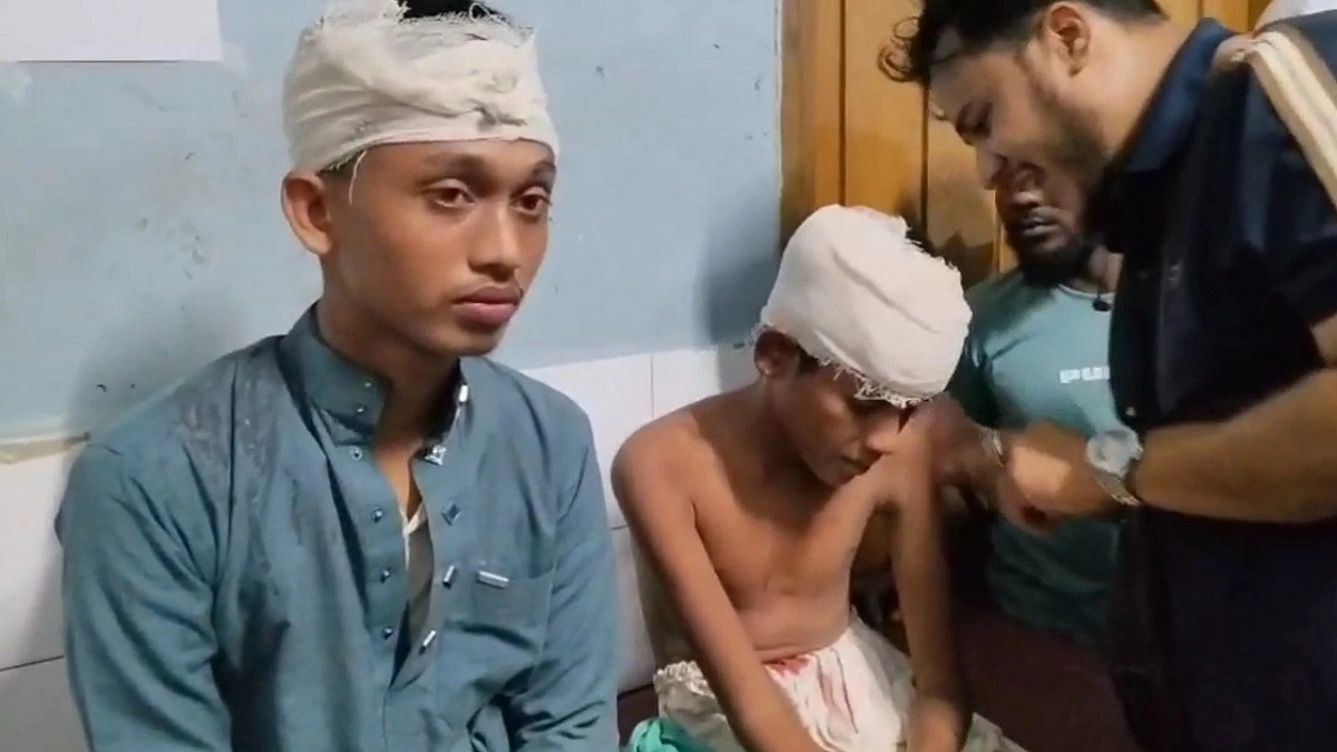 ব্রাহ্মণবাড়িয়ায় পুলিশ-মাদ্রাসাছাত্রদের সংঘর্ষ, আহত ৩০
