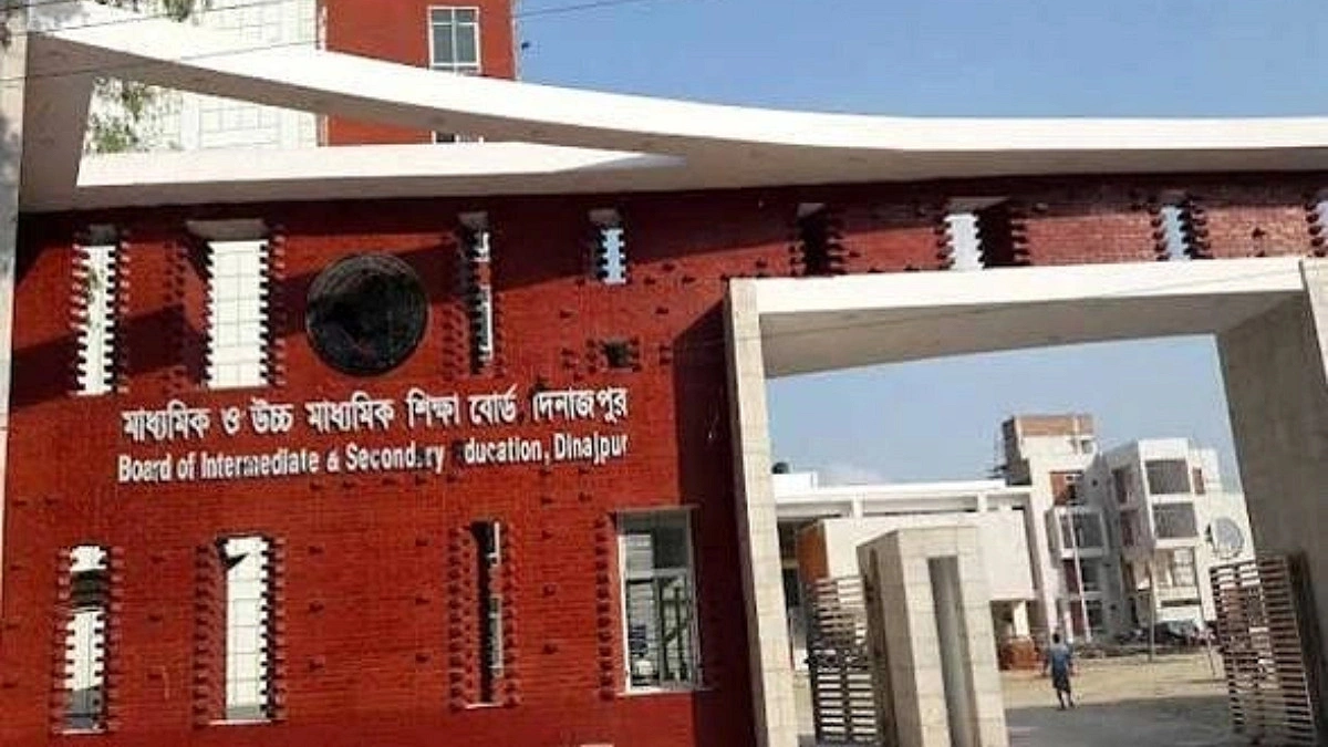 দিনাজপুরে এসএসসিতে পাসের হার ও জিপিএ ৫ কমেছে
