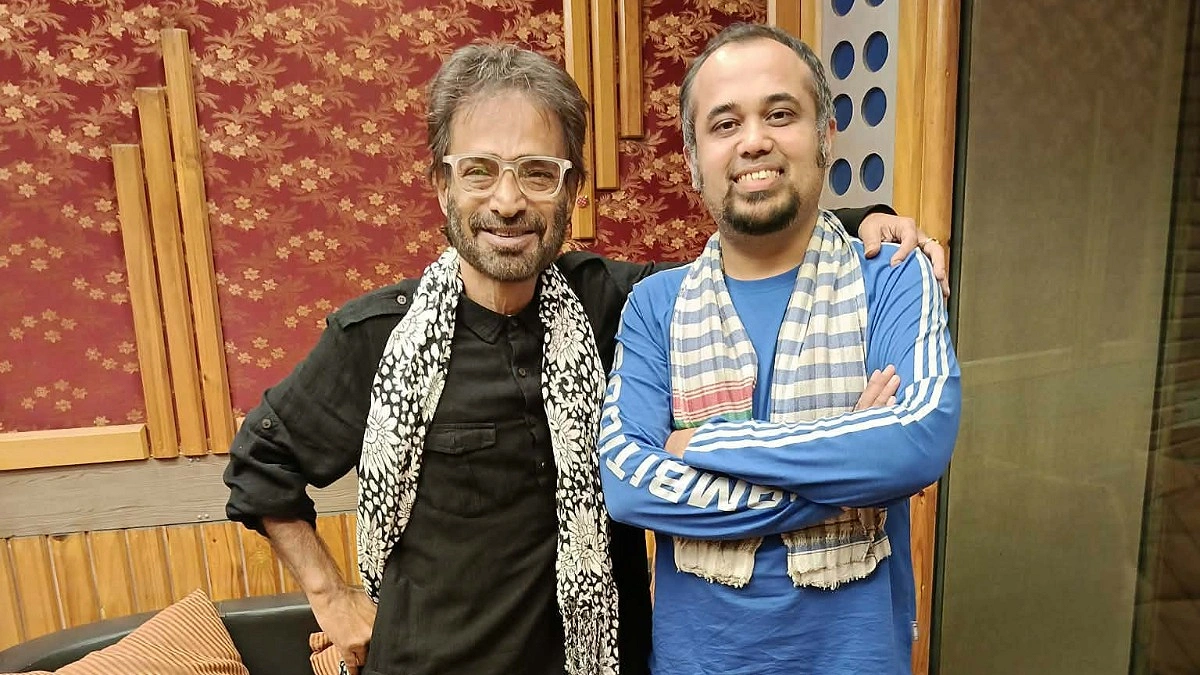 লন্ডনে একই মঞ্চে নচিকেতা ও জয় শাহরিয়ার
