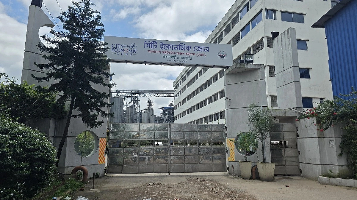 রূপগঞ্জে রাইস মিলের বয়লার বিস্ফোরণে দগ্ধ ২
