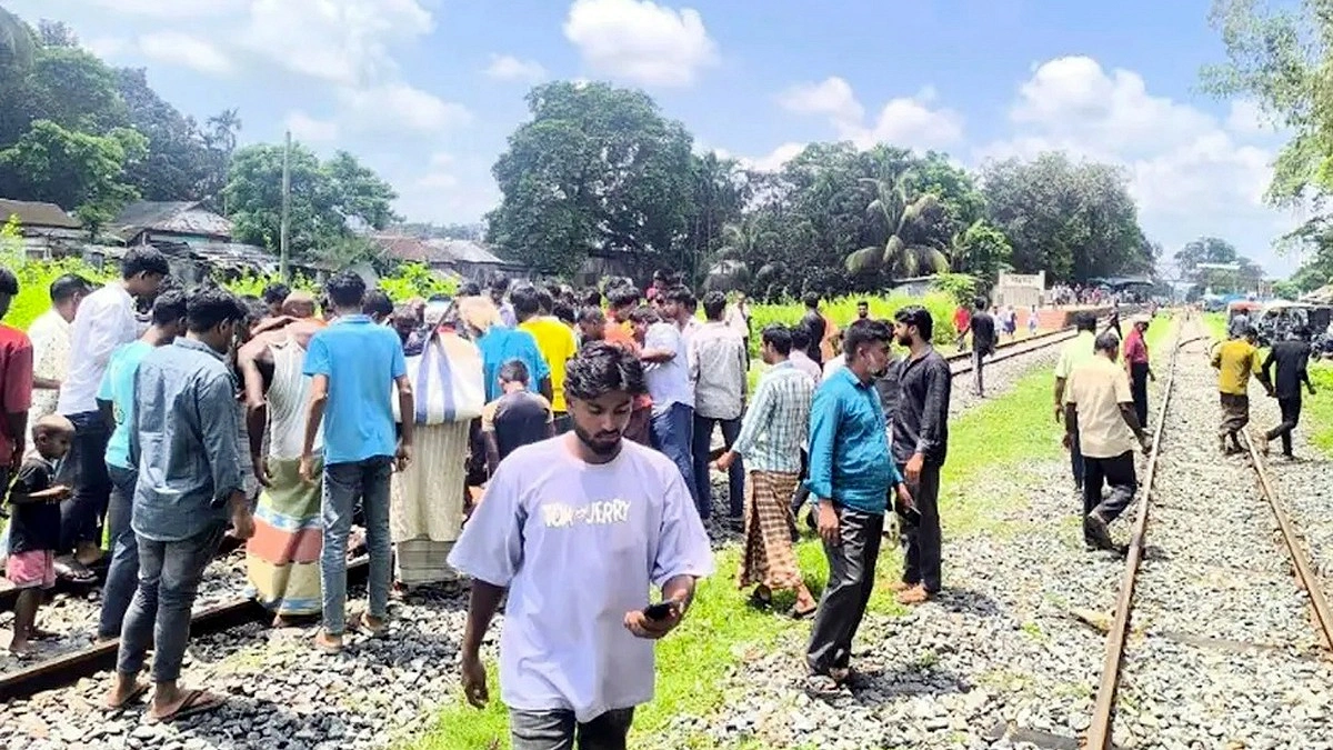 ট্রেনে কাটা পড়ে ওয়েম্যানের মৃত্যু