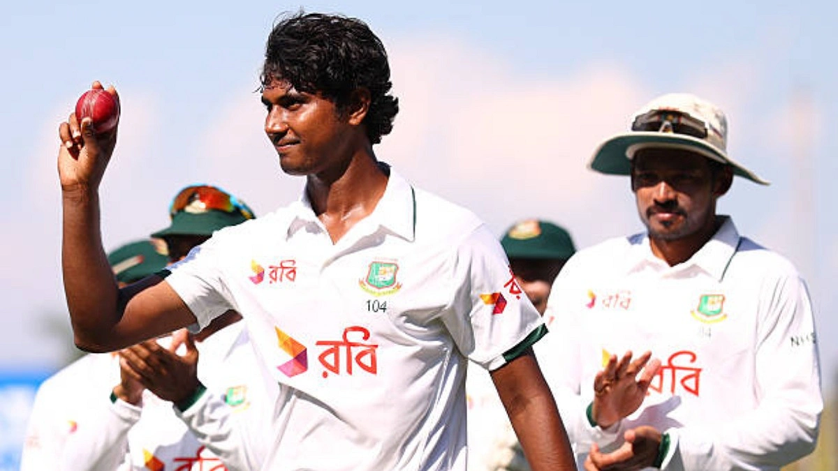 হাসানে মুগ্ধ ওয়ার্নার-হিলি