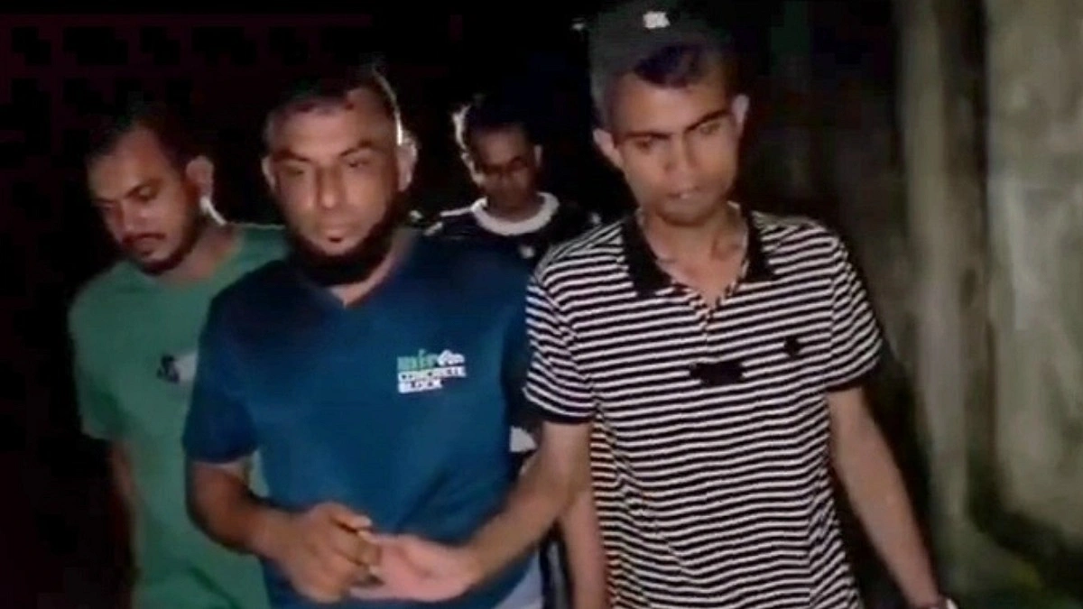 খালেদা জিয়ার গাড়িবহরে হামলা, যুবলীগ নেতা হান্নান গ্রেপ্তার