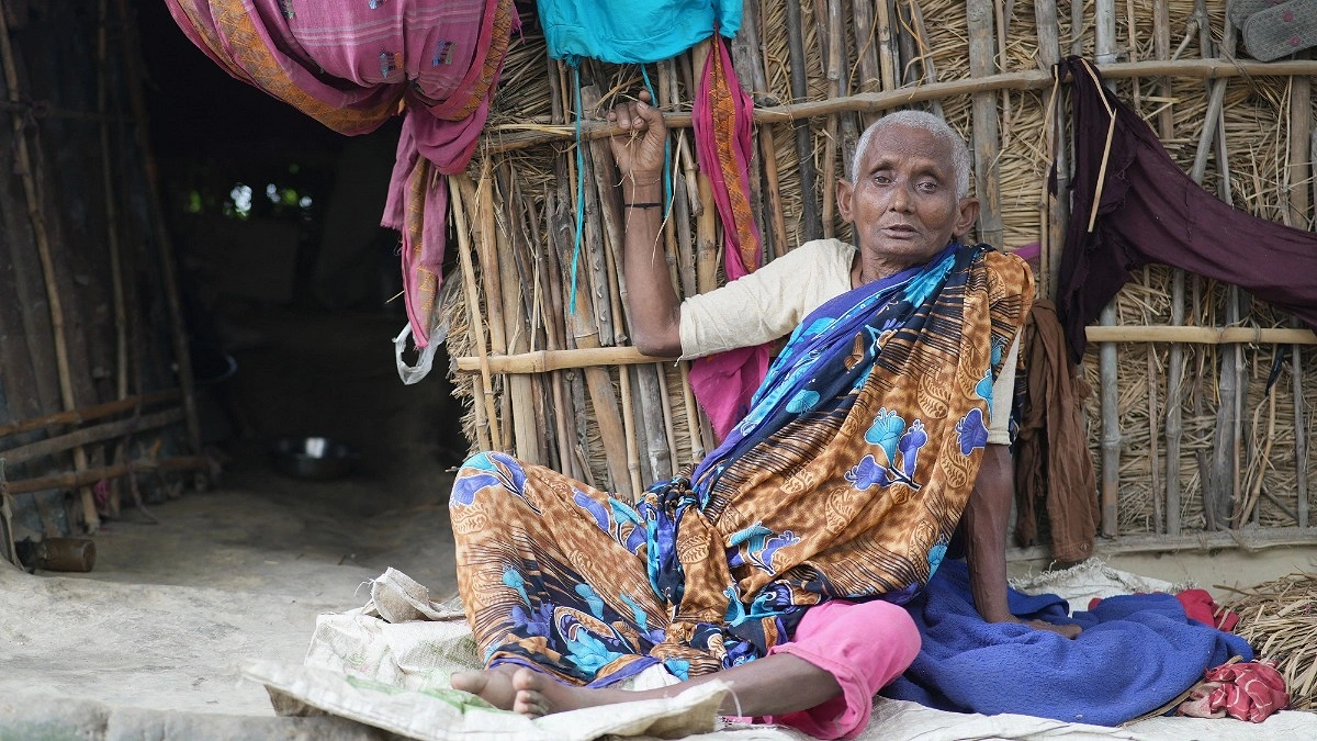 নিঃসন্তান বিমলা রানী, নির্জন ঘরে কাটছে একাকী জীবন