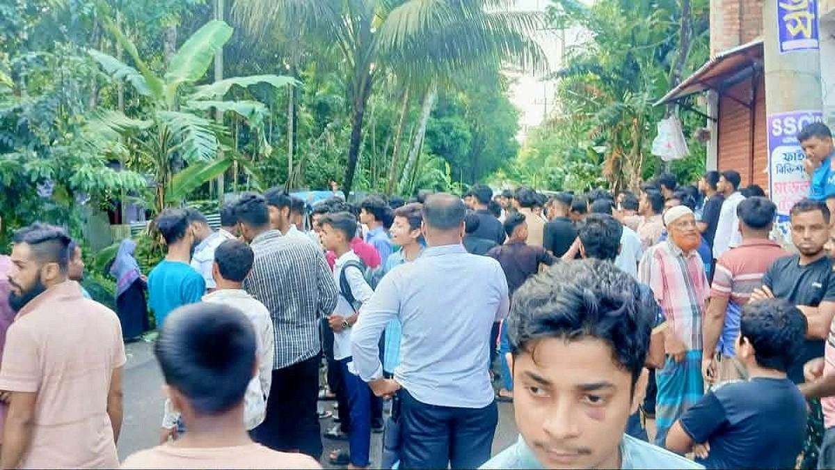 মাঠে আর ফুটবল খেলা হলো না নিহাদের