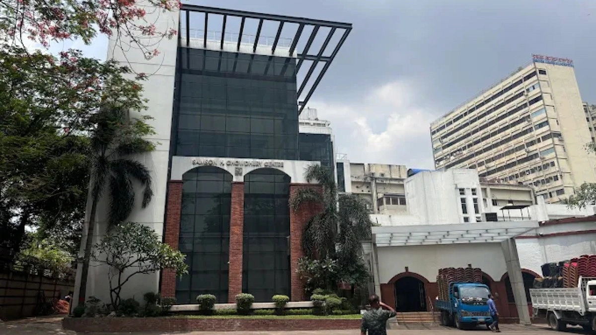 ঢাকা ক্লাবের সভাপতি শামীমসহ ৪ জনের বিরুদ্ধে মামলা