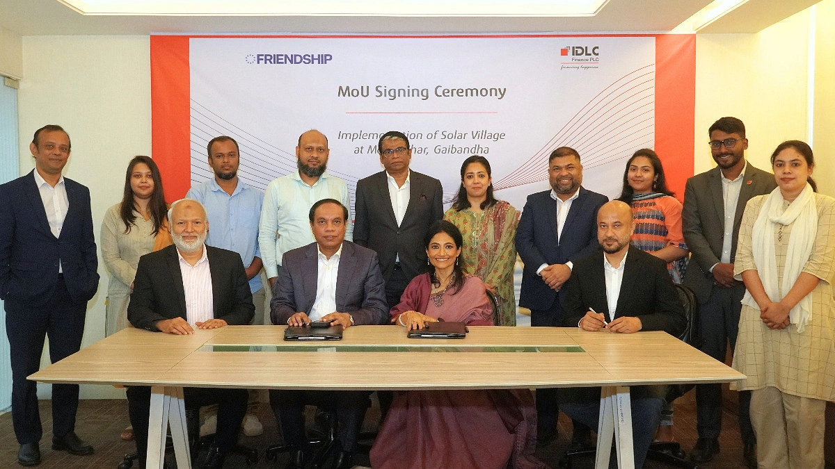 গাইবান্ধায় সোলার ভিলেজ প্রকল্প বাস্তবায়নে আইডিএলসি ও ফ্রেন্ডশিপ এনজিও