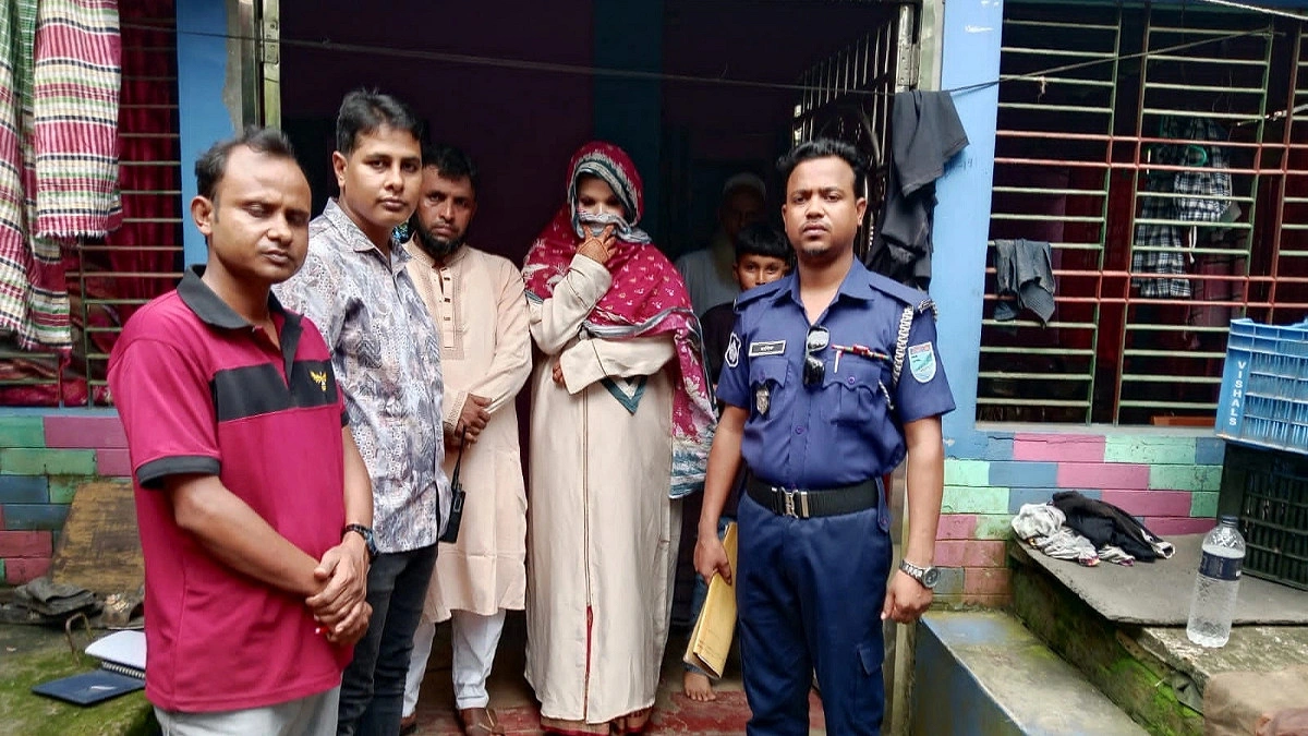 প্রশাসনের অভিযানে বদলে গেল ২ কিশোরীর ভবিষ্যৎ