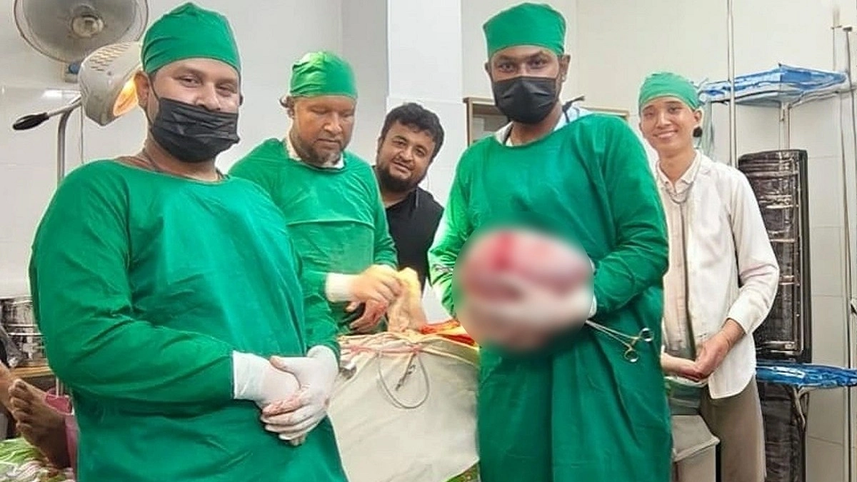 নারীর পেটে মিলল সাড়ে ৬ কেজির বিরল টিউমার