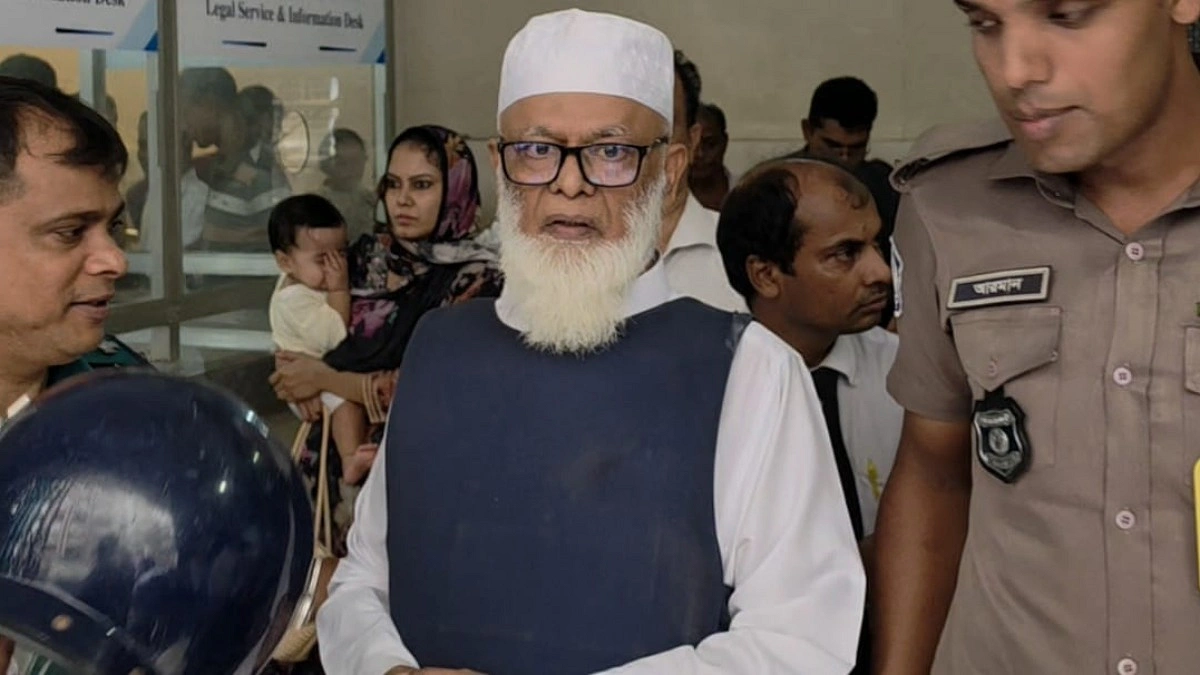 ভ্যানচালক হত্যাচেষ্টা মামলায় গ্রেপ্তার দেখানো হলো নাসা গ্রুপের নজরুলকে
