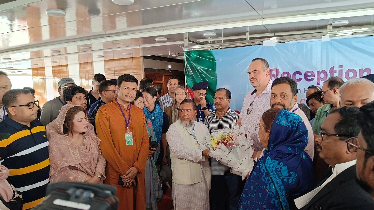 বরিশালের নদী-প্রকৃতিতে মুগ্ধ মার্কিন রাষ্ট্রদূত