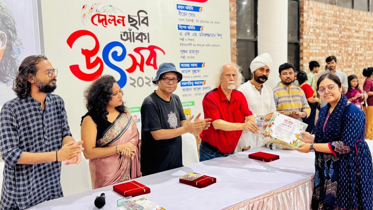 সুলতান জন্মশতবার্ষিকীতে ‘দোলন ছবি আঁকা উৎসব’