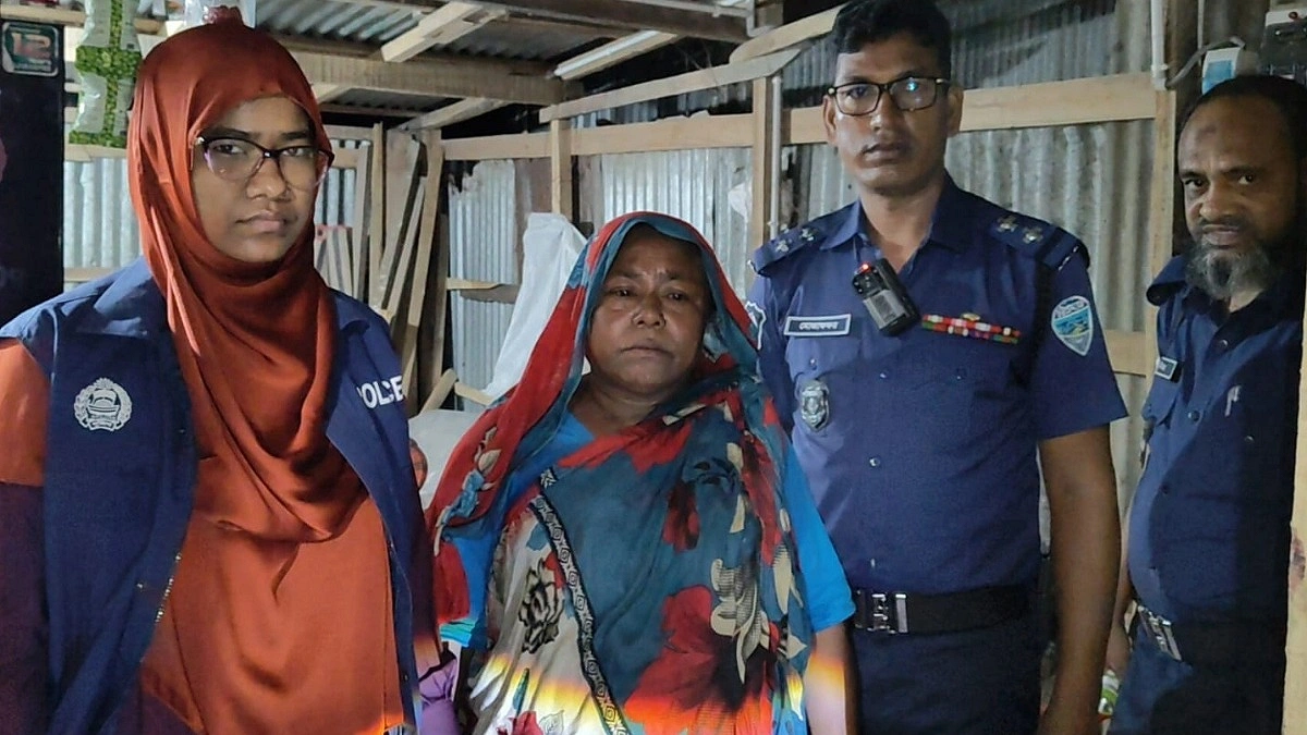 ‘ছেলেরা ওষুধ কেনার টাকা দেয় না, তাই গাঁজা বেচি’