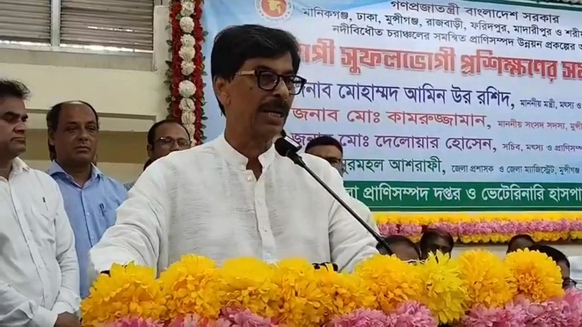 বাজারে সারের সংকট তৈরির চেষ্টায় ‘দুই নম্বর পক্ষ’ : কৃষিমন্ত্রী
