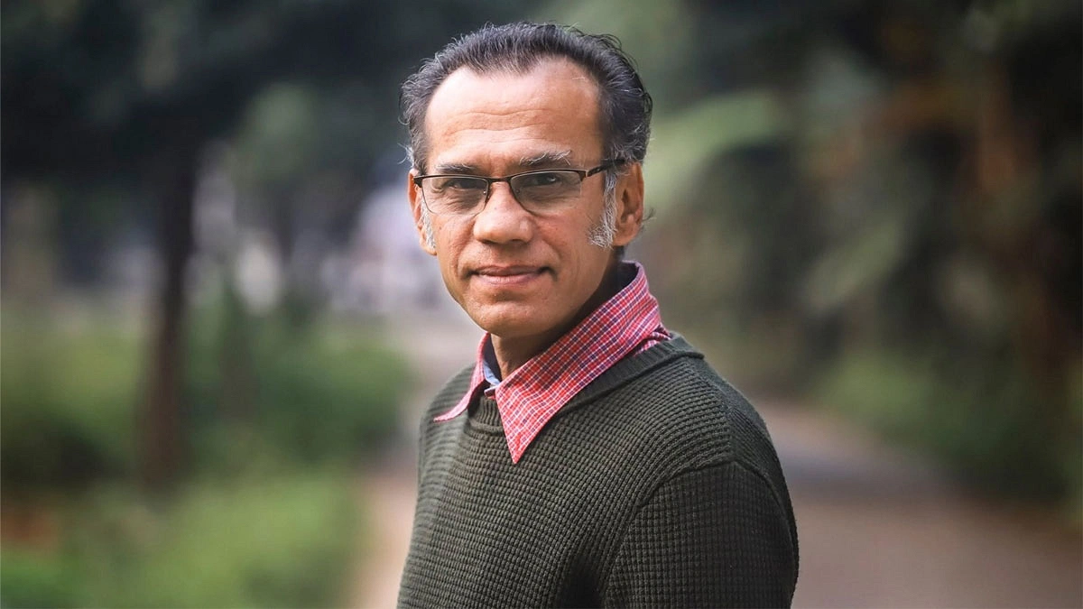কবি প্রাবন্ধিক ও অনুবাদক রাজু আলাউদ্দিন (জন্ম ৬ মে ১৯৬৫)