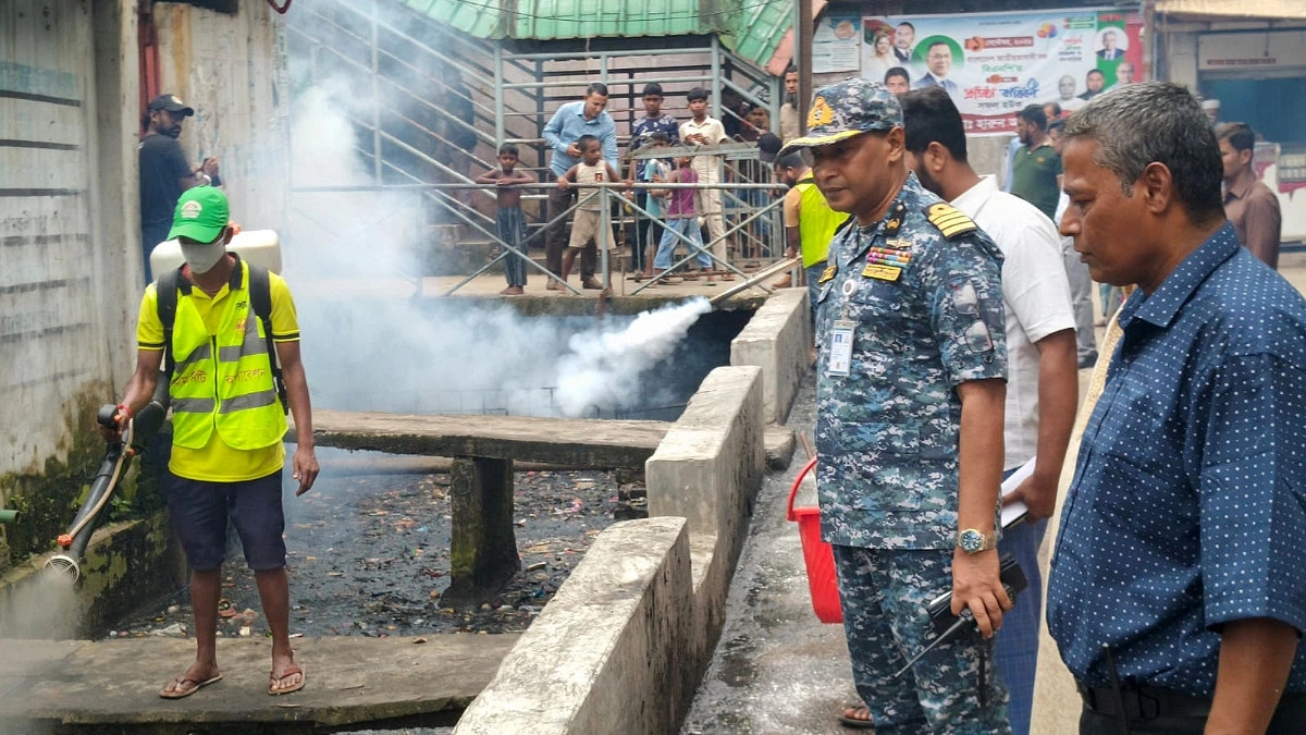 মশার বিস্তার ঠেকাতে তিন ওয়ার্ডে অভিযান