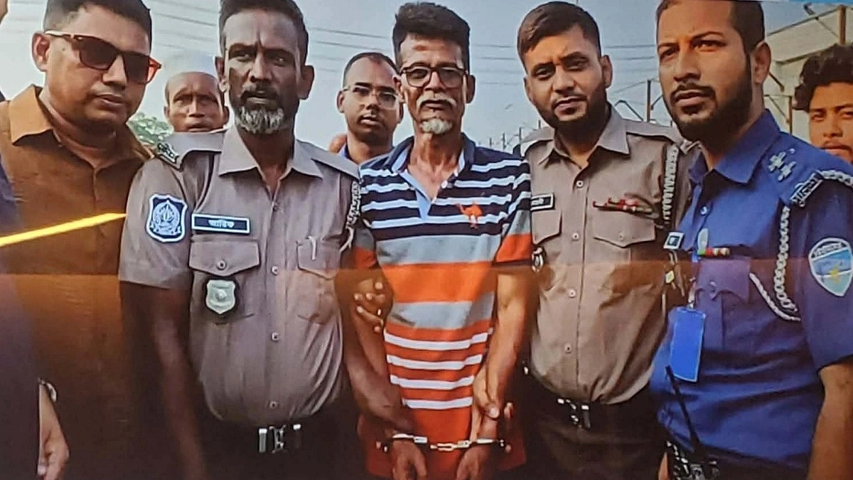 কুমিল্লায় বোন-ভাতিজাকে হত্যা, পালাতে গিয়ে প্রধান আসামি গ্রেপ্তার