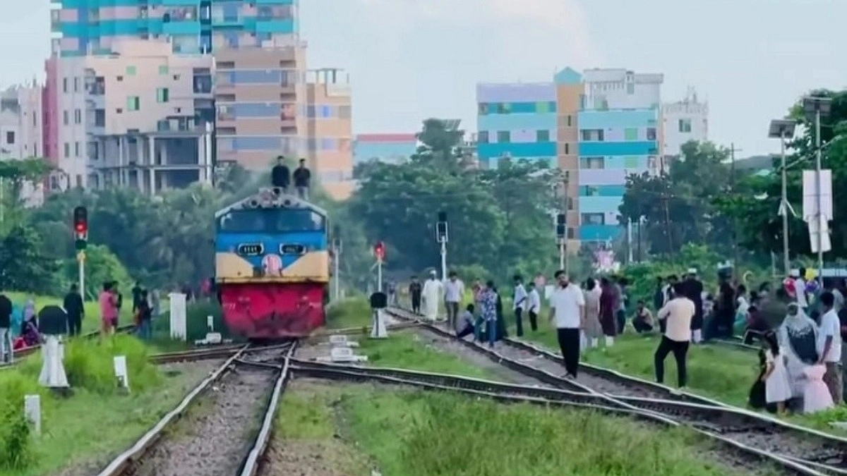 লাকসামে রেলওয়ের সিগন্যাল পয়েন্টে মোটর চুরি, ঝুঁকিতে ট্রেন চলাচল