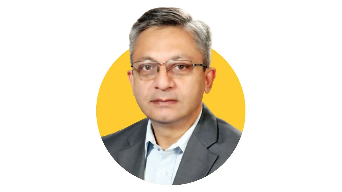 শিল্পকারখানায় আর বিনিয়োগে যাচ্ছে না সরকার