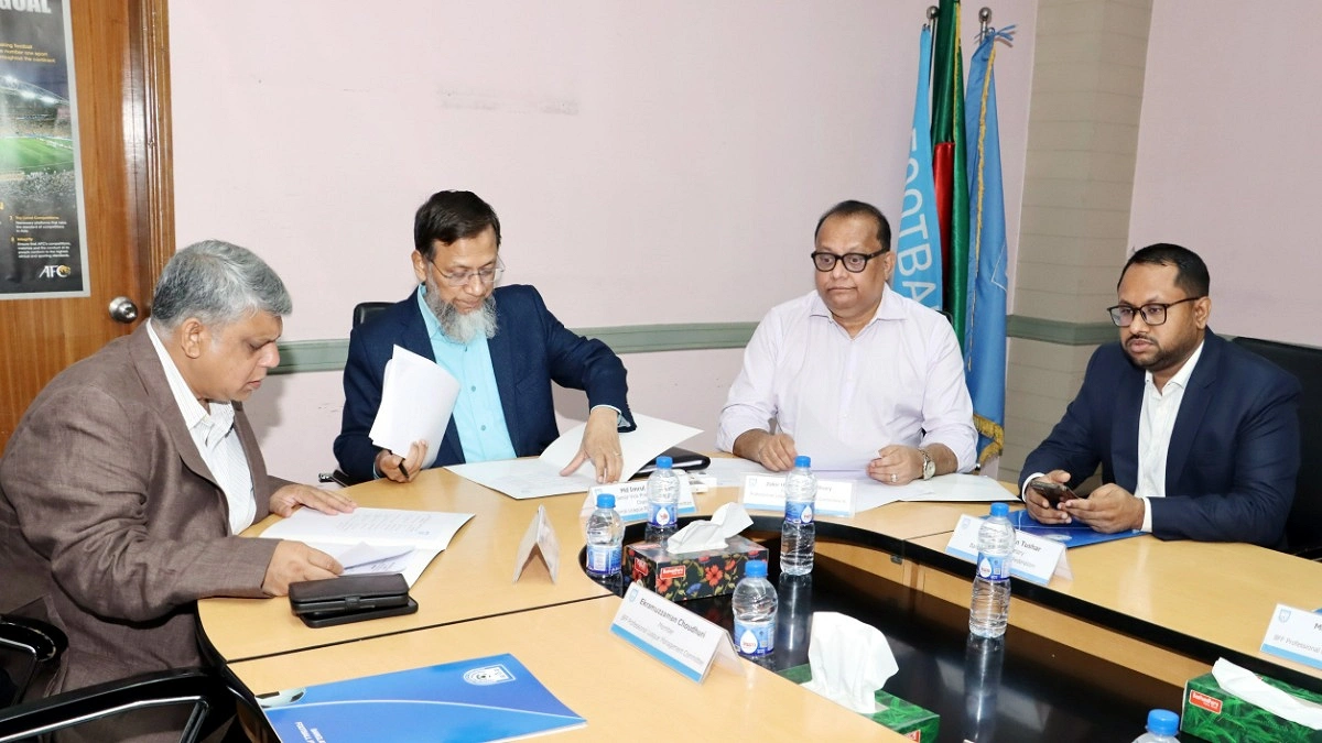 খেলা পেছানোর ক্লাবের দাবি নাকচ