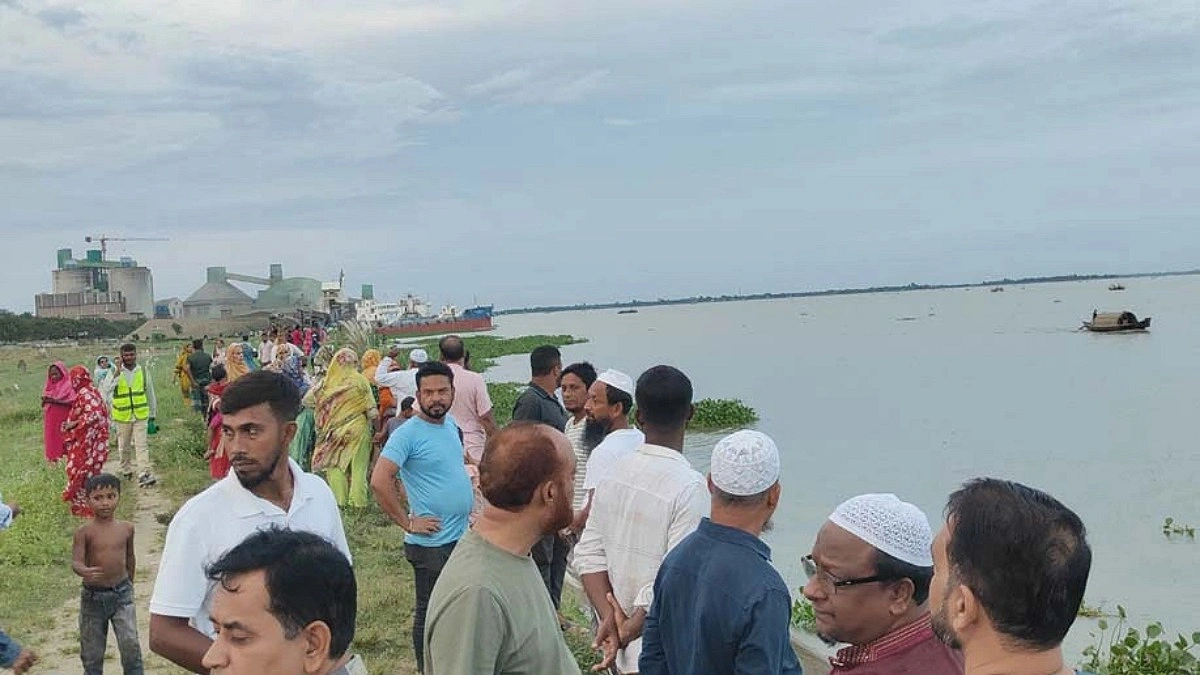 মেঘনায় ট্রলারডুবি, বিয়ের অনুষ্ঠান পরিণত বিষাদে