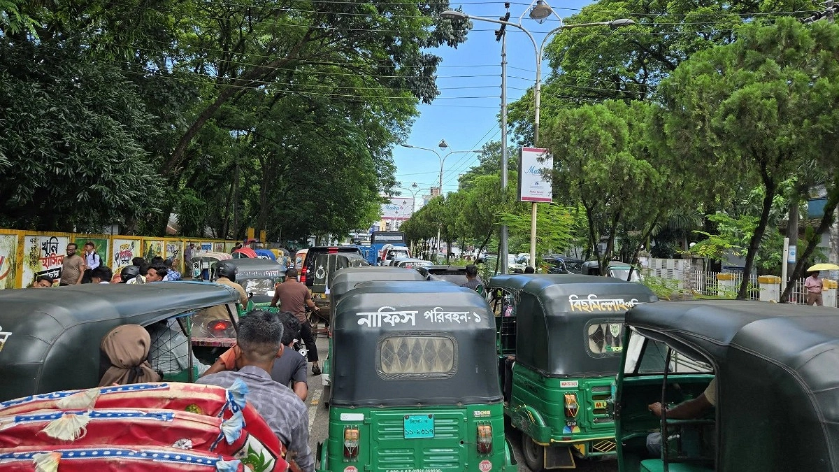 সিলেটে দুই সিএনজির মুখোমুখি সংঘর্ষে যাত্রী নিহত