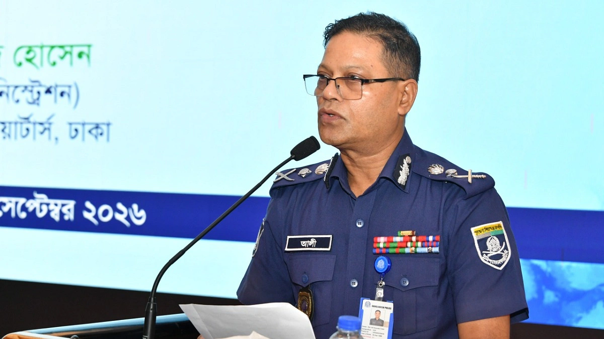 মেধা নয়, মানুষ হিসেবে বড় হতে হবে: আইজিপি