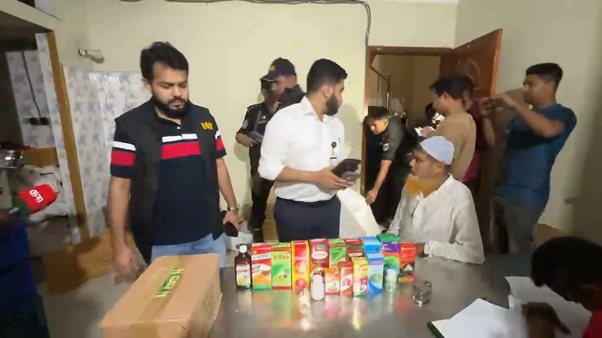 সাবেক এনসিপি নেতার কারখানায় ফের অভিযান, নকল ওষুধ জব্দ