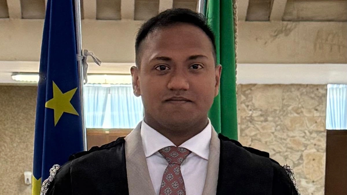ইতালিতে প্রথম বাংলাদেশি বংশোদ্ভূত আইনজীবী সাইদুল আব্দুল