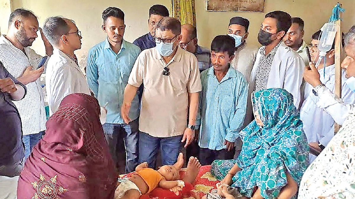 রোগীর ভরসা হয়ে ঘুরছেন স্বাস্থ্যমন্ত্রী