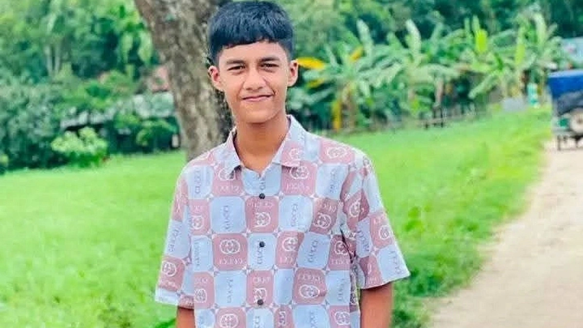 সবাইকে কাঁদিয়ে ডেঙ্গুতে হার মানল কিশোরটি