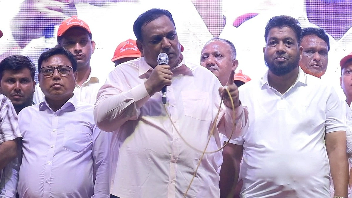 নিজ ভাইকে দল থেকে বহিষ্কারের দাবি এমপির