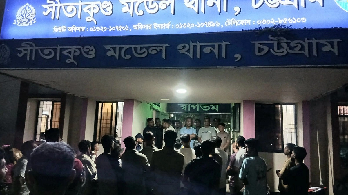 চট্টগ্রামে বিশেষ অভিযানে ৪৪৫ কিশোর আটক