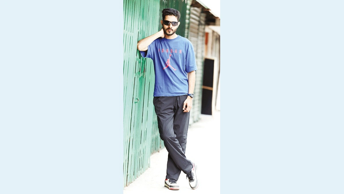 অফিসের বাইরে পুরুষের স্টাইল
