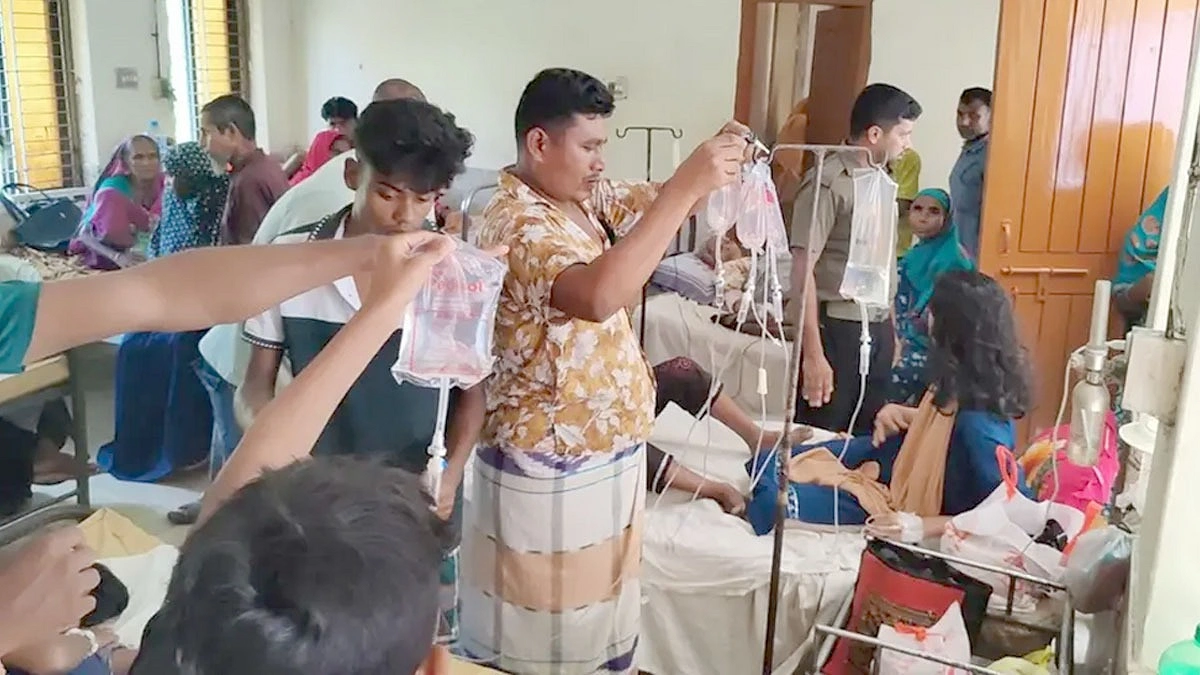 ঠাকুরগাঁওয়ে বিদ্যালয়ে দেওয়া দুধ খেয়ে হাসপাতালে অর্ধশত শিশু