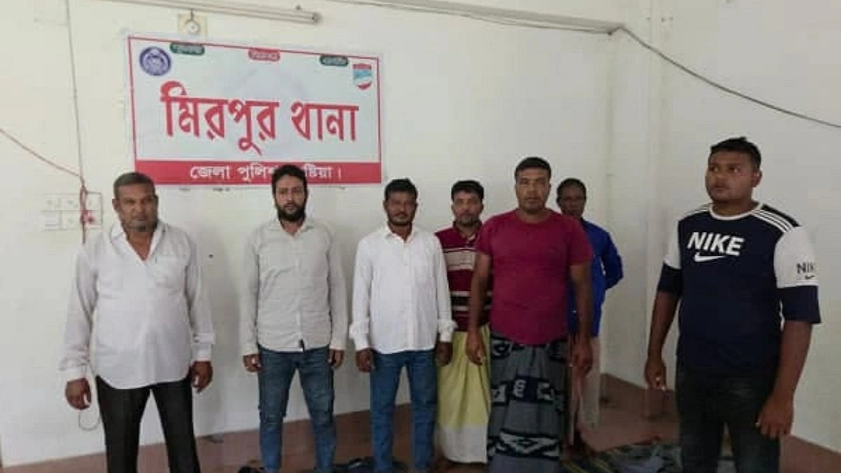 কৃষক লীগ নেতাকে ছাড়াতে তদবির, জামায়াত-বিএনপির ৮ নেতাকর্মী আটক
