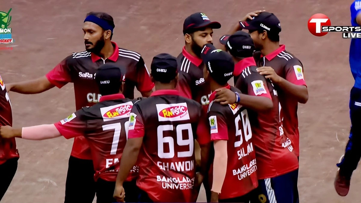 চ্যাম্পিয়ন ইউরোপিয়ান ইউনিভার্সিটি রানার্স আপ বাংলাদেশ ইউনিভার্সিটি