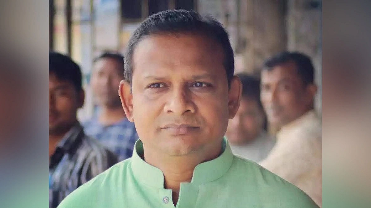 দুই বছর পর বাড়িতে গিয়ে গ্রেপ্তার যুবলীগ সভাপতি